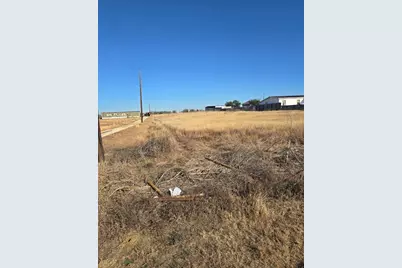 40 N County Road 140, Cost, TX 78614 - Photo 1