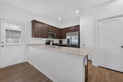 2521 Forgetmenot Lane, Pflugerville, TX 78660 - Photo 6