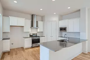 1531 N Red Bud Ln, Round Rock, TX 78665 - Photo 2