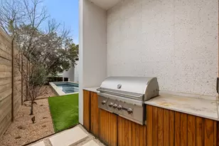 910 W Johanna St, Austin, TX 78704 - Photo 40