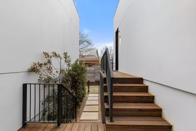 910 W Johanna Street, Austin, TX 78704 - Photo 34