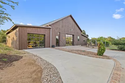 418 Cattle Trail Drive, Dripping Springs, TX 78620 - Photo 36