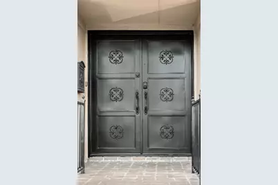 4900 Balcones Drive, Austin, TX 78731 - Photo 4