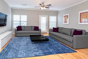 2502 Leon St, Austin, TX 78705 - Photo 2