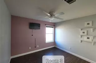 204 Phillips St, Hutto, TX 78634 - Photo 14