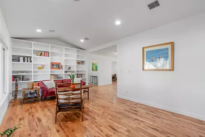 6003 Woodview Avenue, Austin, TX 78757 - Photo 10