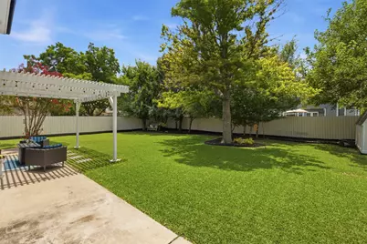 306 Thunderbay Drive, Georgetown, TX 78626 - Photo 28