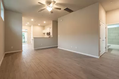 2800 Joe Dimaggio Boulevard #51, Round Rock, TX 78665 - Photo 10