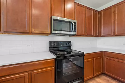 7604 Knockfin Drive, Austin, TX 78744 - Photo 12