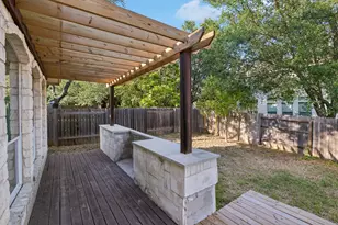 1017 Horseback Hollow, Austin, TX 78732 - Photo 24