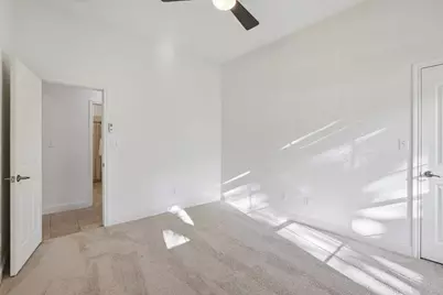 1017 Horseback Hollow, Austin, TX 78732 - Photo 16