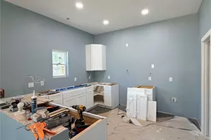 2030 Ash St, San Marcos, TX 78666 - Photo 10