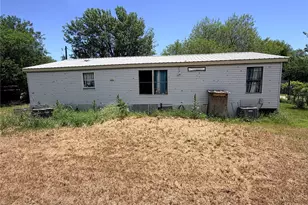 2030 Ash St, San Marcos, TX 78666 - Photo 18
