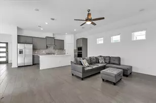 12620 Penguin Path, Manor, TX 78653 - Photo 20