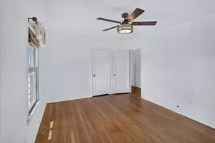 5701 Link Ave, Austin, TX 78752 - Photo 10