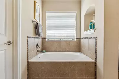 100 S Buckboard Street, Liberty Hill, TX 78642 - Photo 24