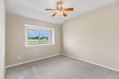 100 S Buckboard Street, Liberty Hill, TX 78642 - Photo 34