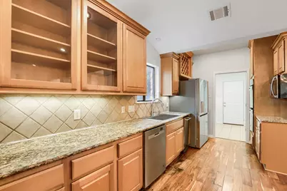 515 Rolling Green Drive, Lakeway, TX 78734 - Photo 16