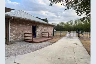 6005 Covers Cove, New Braunfels, TX 78132 - Photo 22