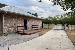 6005 Covers Cove, New Braunfels, TX 78132 - Photo 22