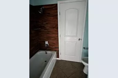 6005 Covers Cove, New Braunfels, TX 78132 - Photo 12