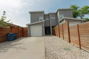 7302 Bennett Ave, Austin, TX 78752 - Photo 2