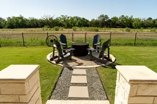 308 Hanging Star Ln, Georgetown, TX 78633 - Photo 2
