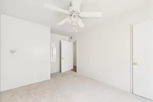 803 W 28th St, Austin, TX 78705 - Photo 12
