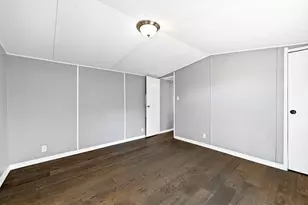 212 Greenfield Rd, Kyle, TX 78640 - Photo 14