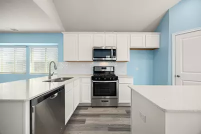 18013 Lungo Street, Pflugerville, TX 78660 - Photo 8