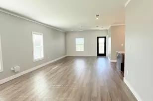 2031 Applewood Dr, Lockhart, TX 78644 - Photo 6