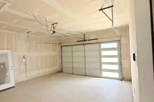 2031 Applewood Dr, Lockhart, TX 78644 - Photo 18