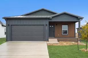 2031 Applewood Dr, Lockhart, TX 78644 - Photo 1