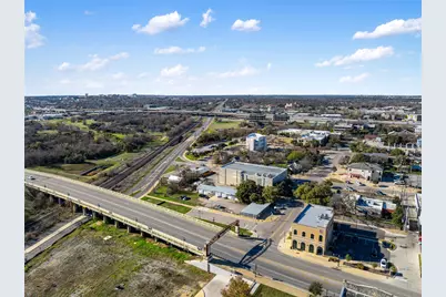 103 W Bagdad Avenue, Round Rock, TX 78664 - Photo 26