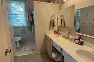 549 Marshall Johnson Ave S, Port Lavaca, TX 77979 - Photo 12