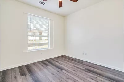 1021 Black Locust Drive W, Pflugerville, TX 78660 - Photo 12