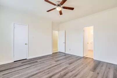 1021 Black Locust Drive W, Pflugerville, TX 78660 - Photo 8