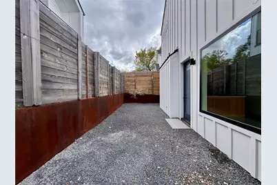 2919 E 13th Street #1, Austin, TX 78702 - Photo 38