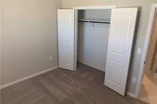 214 Bent Creek Dr, Hutto, TX 78634 - Photo 8