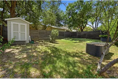 2111 W 12th Street, Austin, TX 78703 - Photo 26
