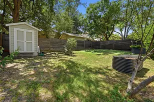 2111 W 12th St, Austin, TX 78703 - Photo 26