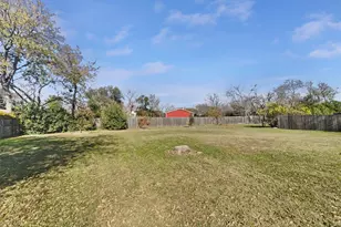 1105 E 17th St, Georgetown, TX 78626 - Photo 16