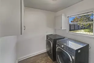 1105 E 17th St, Georgetown, TX 78626 - Photo 10