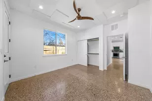 512 W St Johns Ave, Austin, TX 78752 - Photo 8