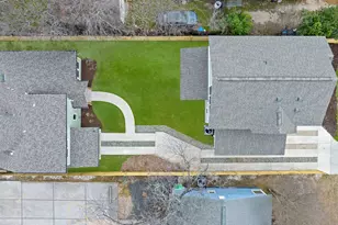 512 W St Johns Ave, Austin, TX 78752 - Photo 16