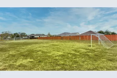 101 Rafe Court, Kyle, TX 78640 - Photo 38