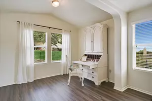 7212 Lookout Bluff Terrace, Austin, TX 78735 - Photo 14