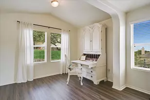 7212 Lookout Bluff Terrace, Austin, TX 78735 - Photo 14