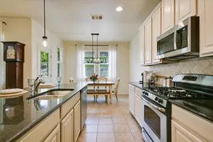 7212 Lookout Bluff Terrace, Austin, TX 78735 - Photo 6