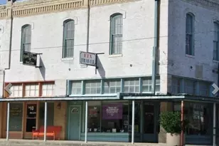 2 Depot Square, Elgin, TX 78621 - Photo 1